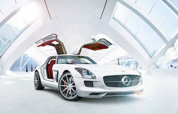 Photograph Simon Stock Mercedes 2 on One Eyeland